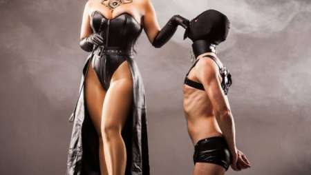 Domina