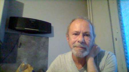 Homme 55 ans cherche à s'amuser