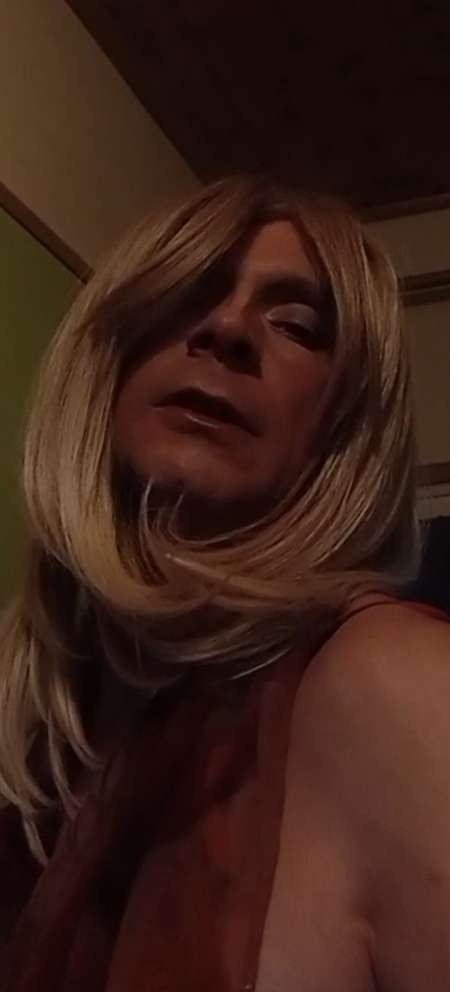 Travesti discrete region ht jura et oyyonnax