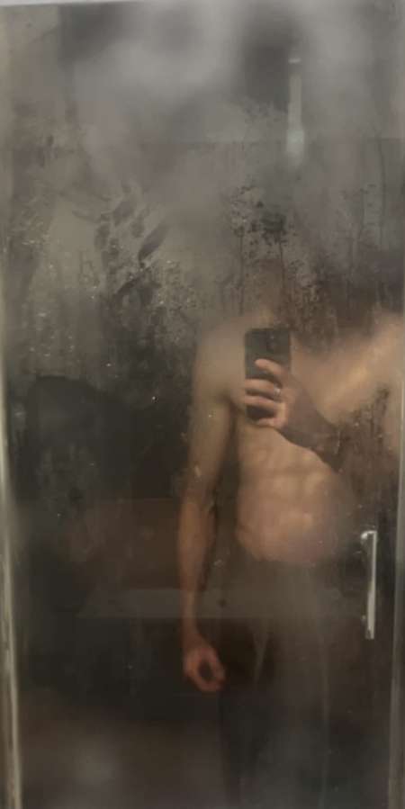 JH cherche à s amuser