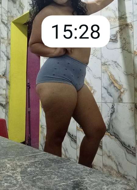 Femme malbaraise mature st Denis